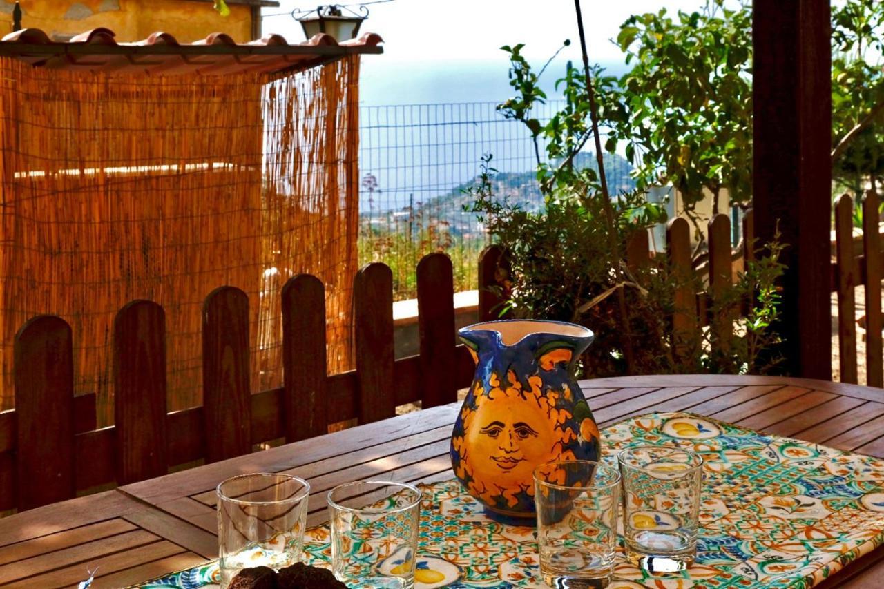 Casa Vacanze Marale Castelmola Esterno foto