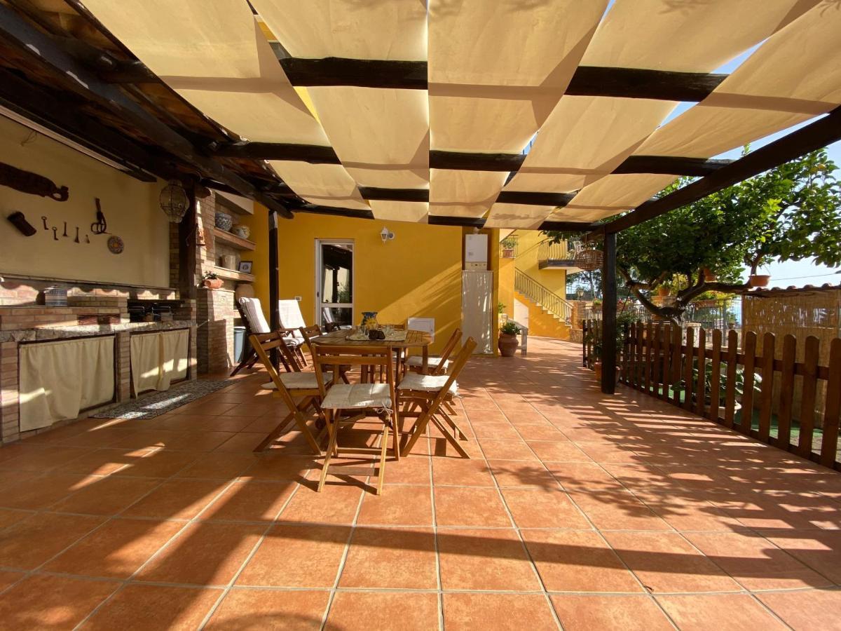 Casa Vacanze Marale Castelmola Esterno foto