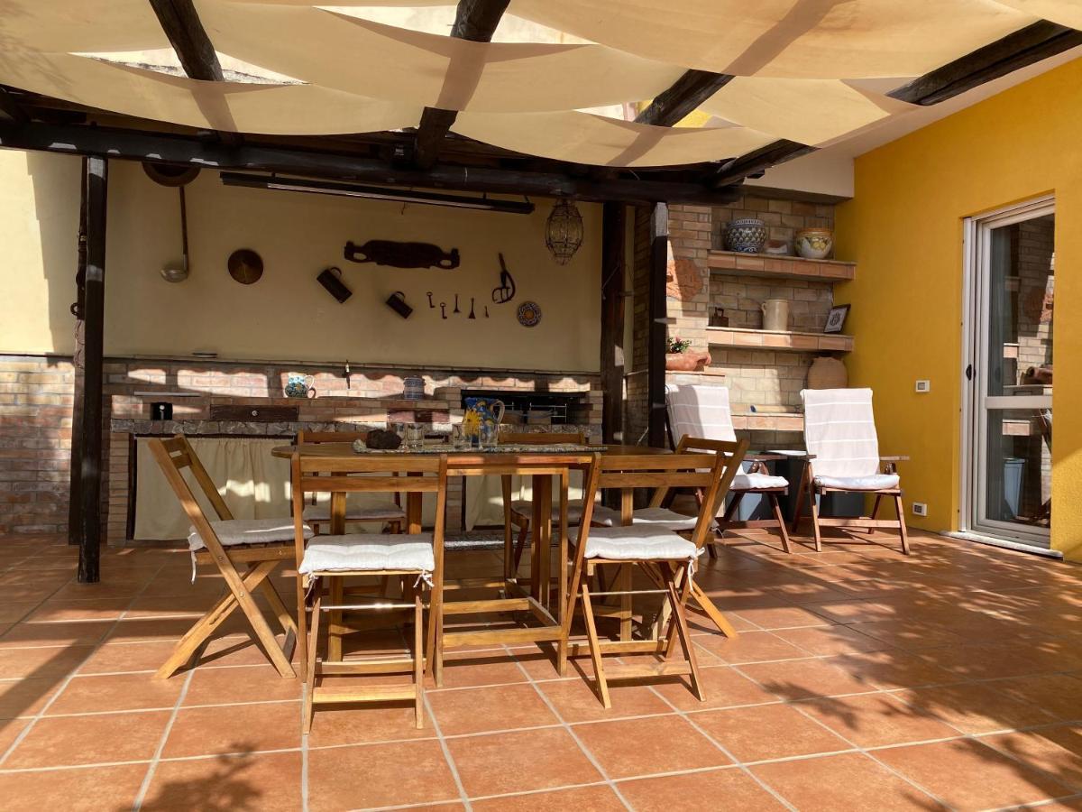 Casa Vacanze Marale Castelmola Esterno foto
