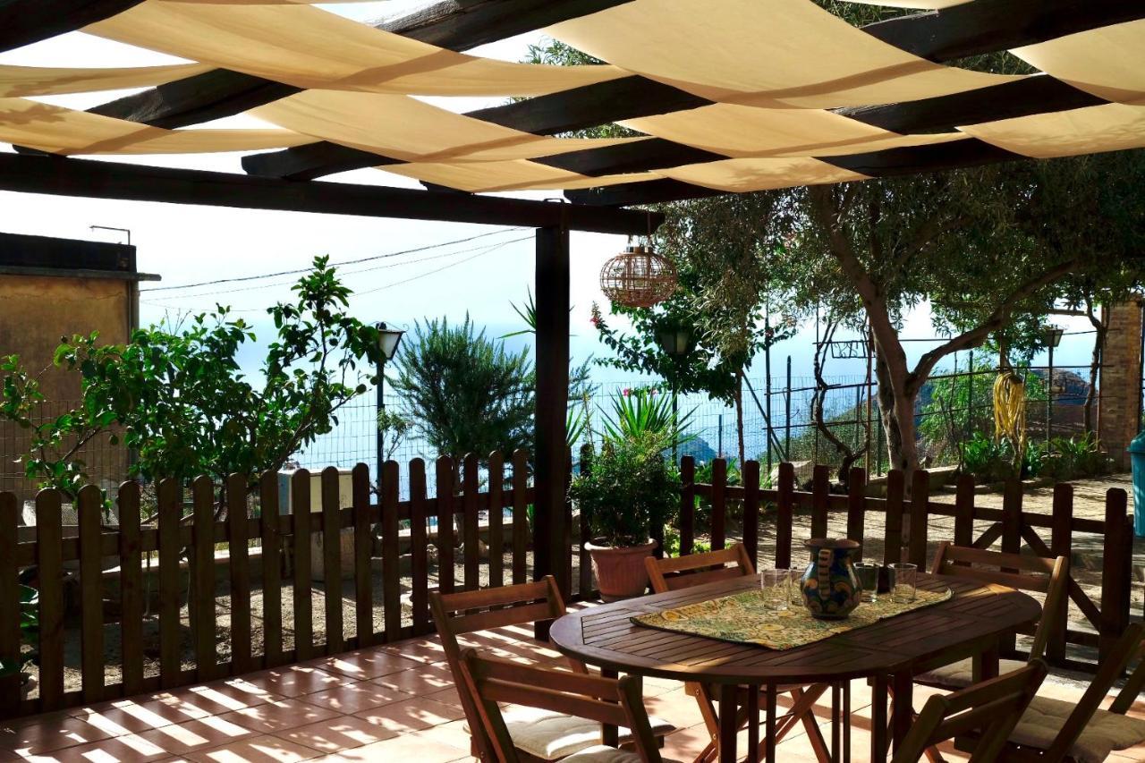 Casa Vacanze Marale Castelmola Esterno foto